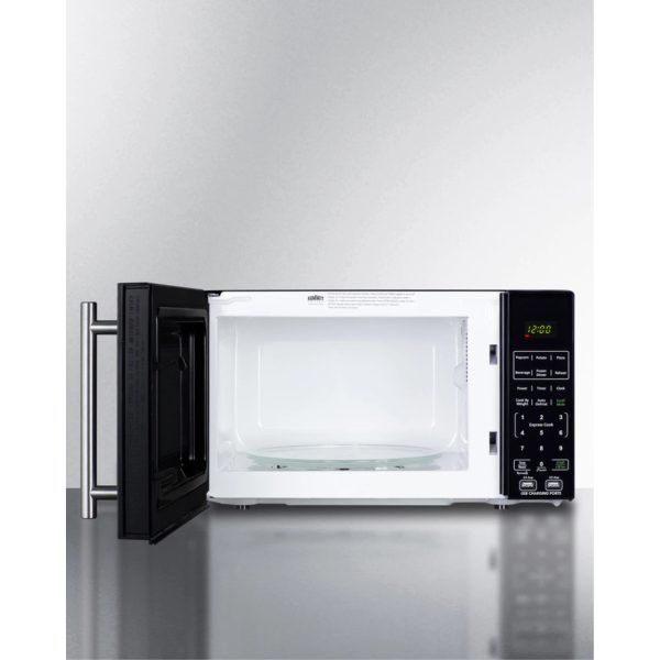 Compact microwave in black with allocator and USB ports - Image 3