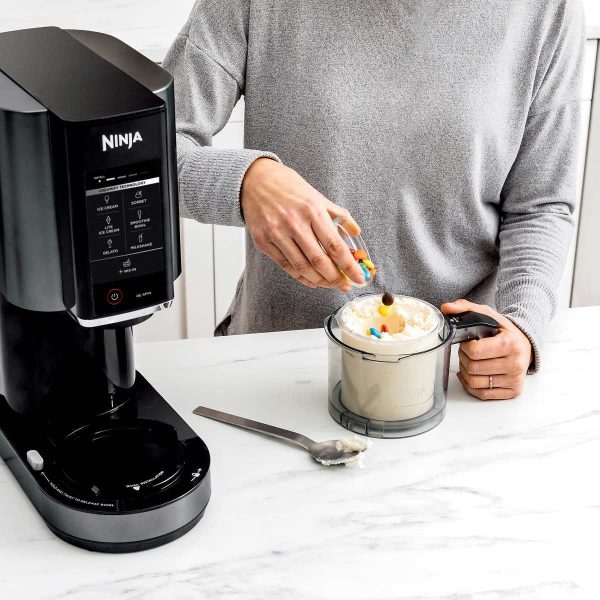 Ninja CREAMi Ice Cream Maker with 3 CREAMi Pints - Image 6