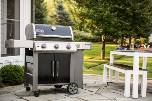 Weber - Genesis II E-315 3-Burner Propane Gas Grill - Black - Image 9